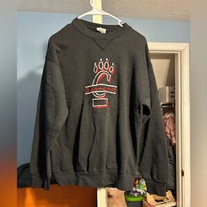 Vintage Cincinnati Bearcats sweatshirt.